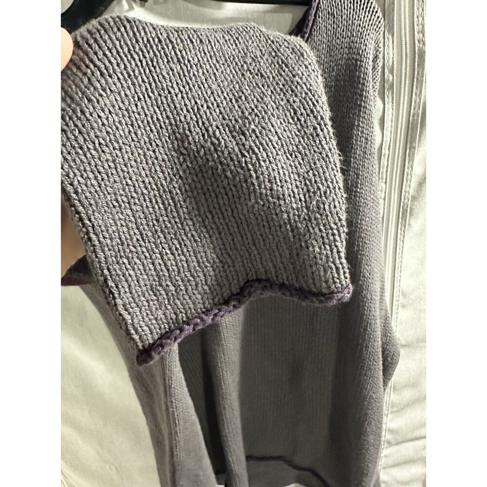 Natural Life Gray Knit Scoop Neck Relaxed Fit Sweater Size Medium Striped Trim - Picture 6 of 7